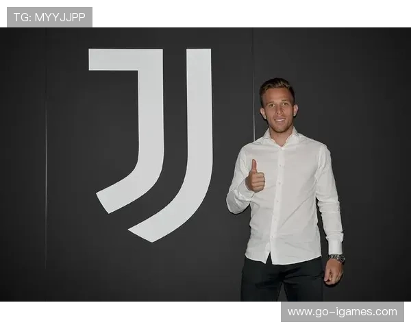 恩里克称拉莫斯不可思议，品德与关键表现俱佳