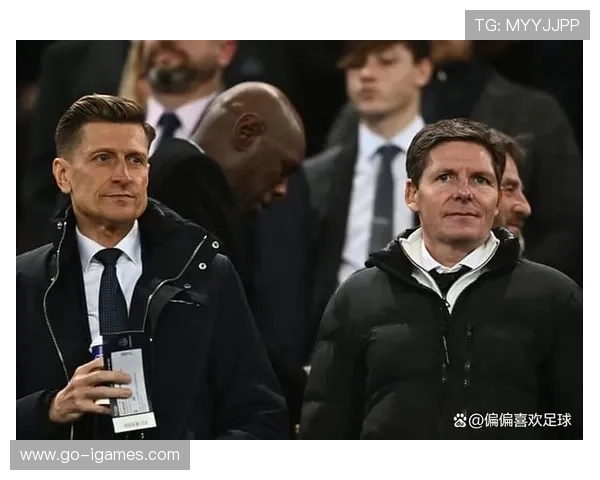 水晶宫老板告知格拉斯纳，想离队需自行辞职